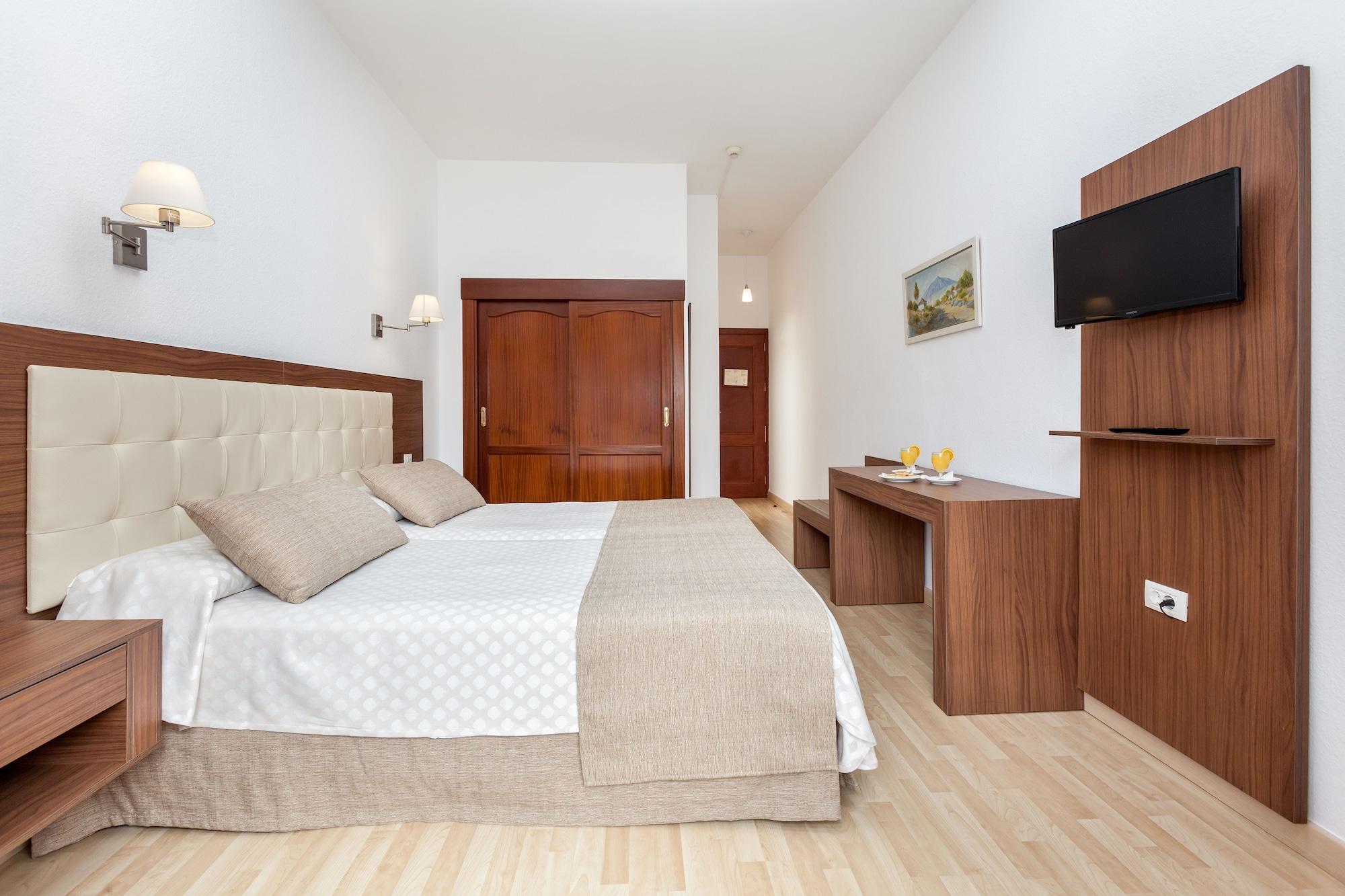 Hotel Don Manolito Пуэрто-де-ла-Крус Экстерьер фото