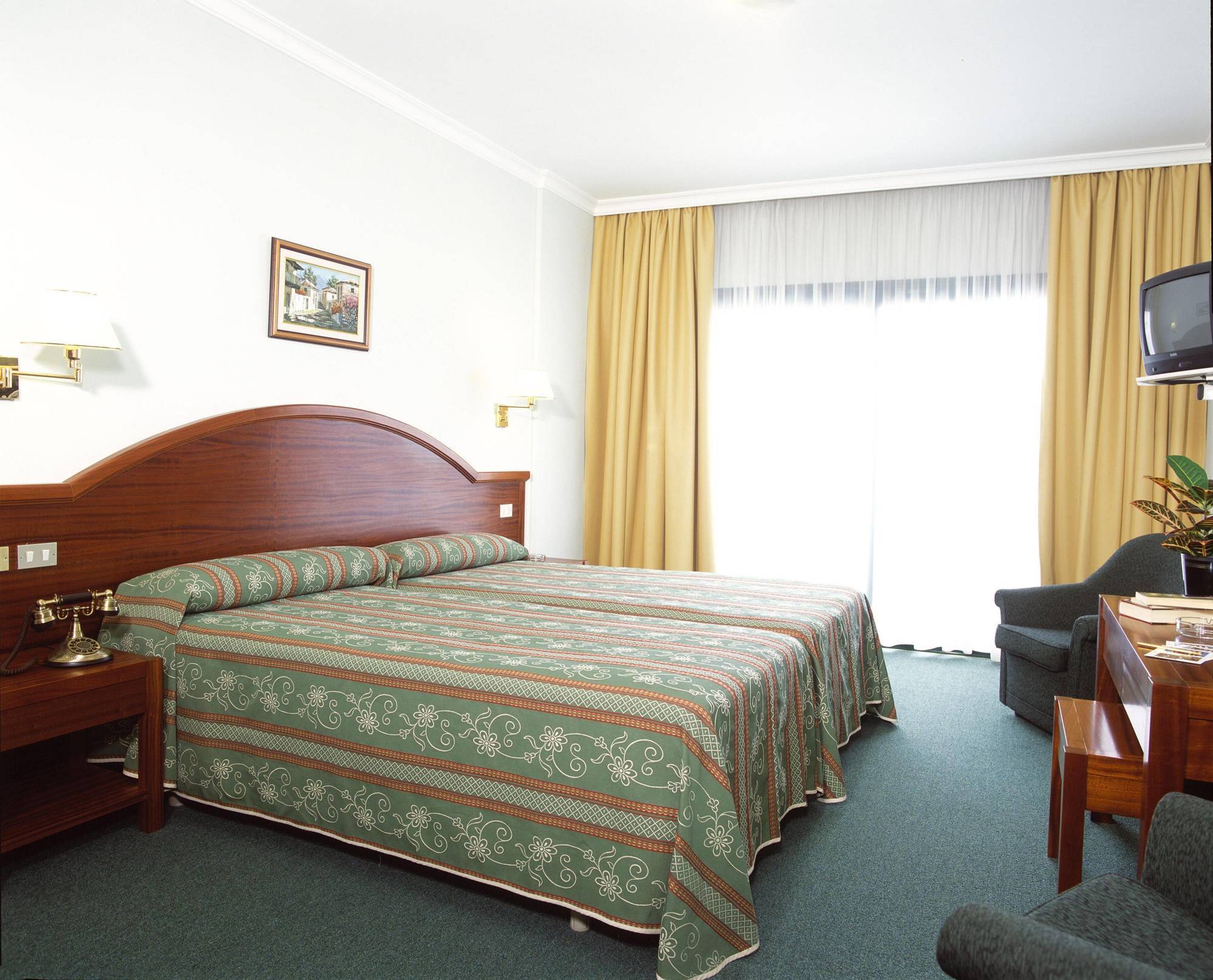 Hotel Don Manolito Пуэрто-де-ла-Крус Номер фото